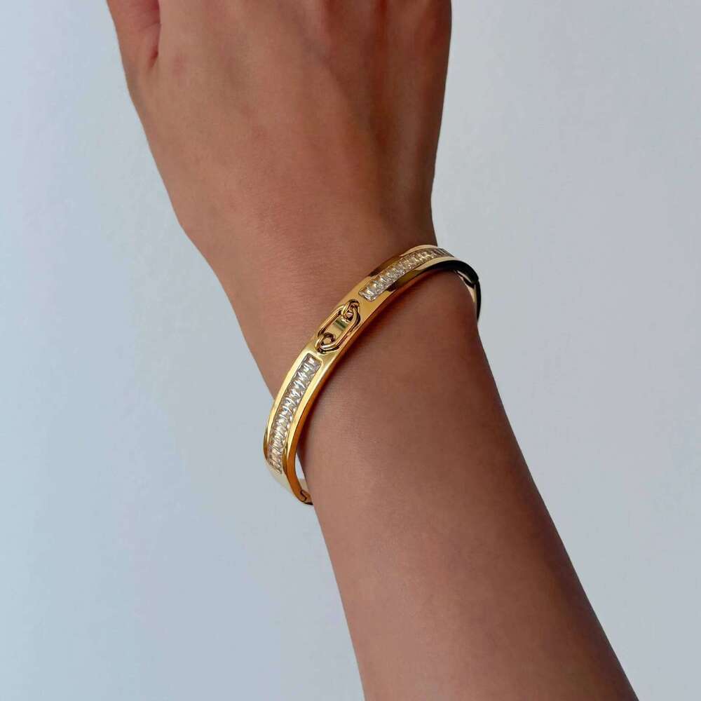 Miranda High-Grade Zirconia Round Bracelet Bangle Arrivals Unique Stainless Steel Chic Charm Jewelry Waterproof Gift XJ260303