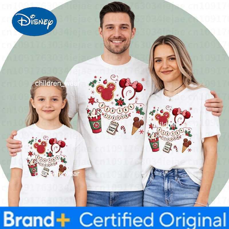 Disney 2026 Christmas Shirt Mickey and Friends Holiday Cotton Tee Family Matching Christmas Apparel Xmas Gift Idea H260304