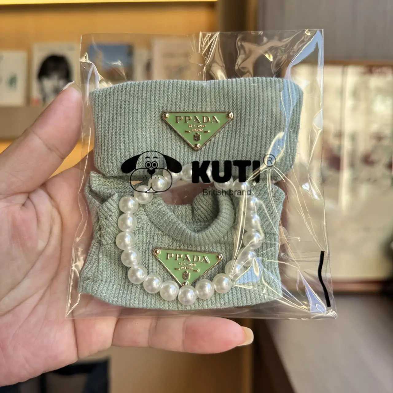 Labubu V1/V2 17cm Doll Outfit - Korean Style Knit Sweater, Beanie & Pearl Necklace Set, Luxury ClothesT260304