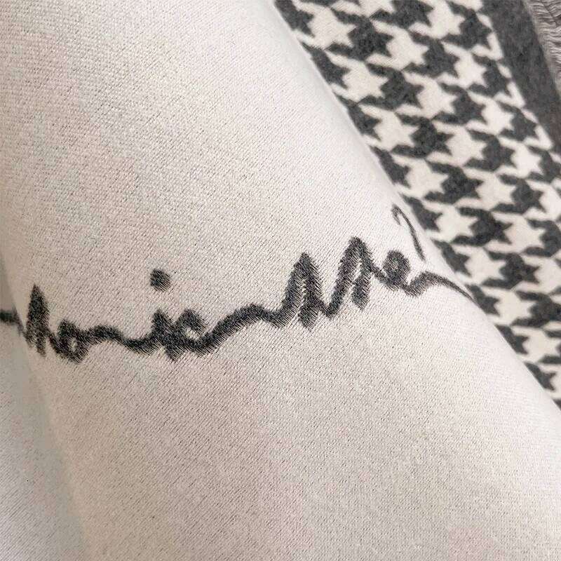 Luxury Brand Cashmere Women Houndstooth Scarf Winter Warm Shawl and Wrap Bandana Pashmina Female Foulard Square Thick XJ260304