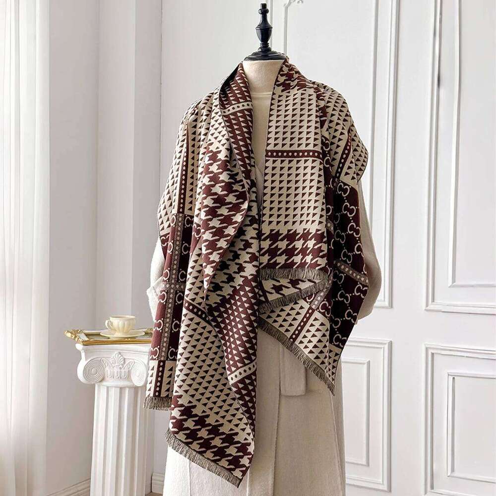 2025 Women's Luxury Cashmere Scarf Houndstooth Pattern Warm Pashmina Shawl Thick Cozy Blanket Wrap Foulard Winter Accessory XJ260304