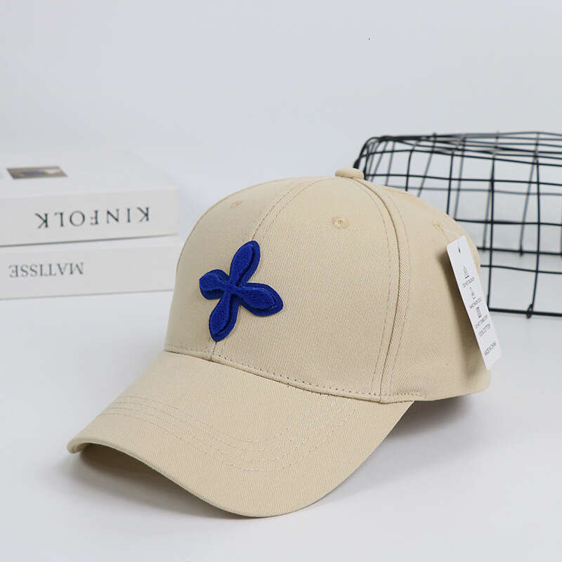 Baseball Cap Casquette Luxe Four Leaf Clover Women 3D Embroidered Cotton Holiday Polo Cap Fashion Casual City Walks Coffee Dates Sun Protection Hat