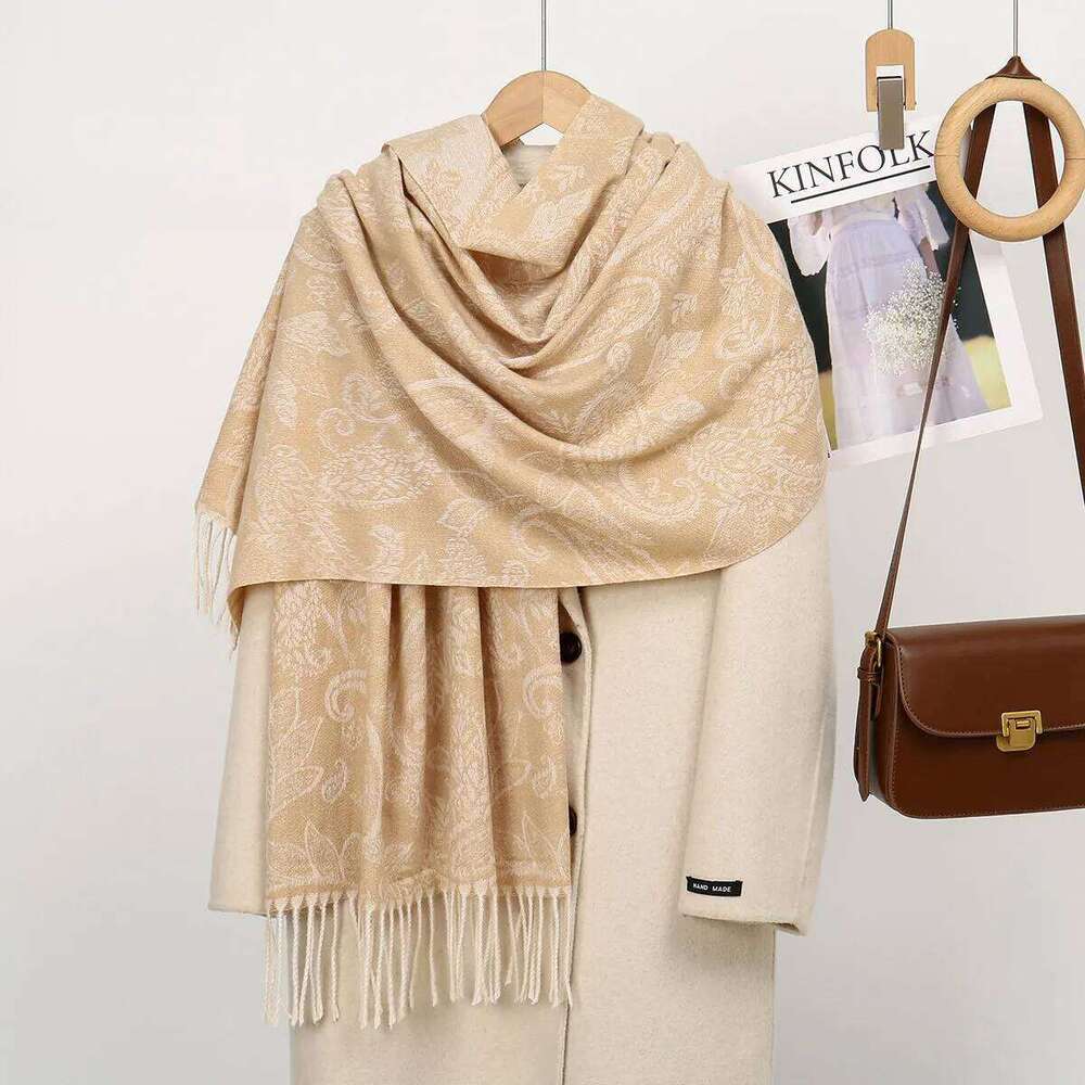 Autumn New Hot-selling Imitation Cashmere Cashew Fringed Scarf Women's Versatile Fashion Thickened Outer Warm Office Shawl XJ260304