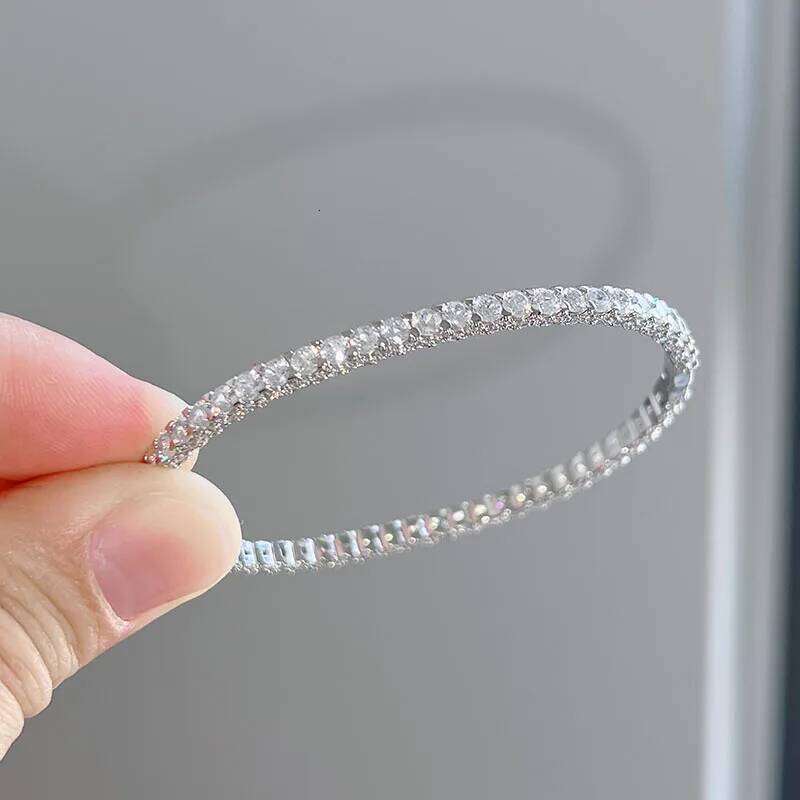 2024New Hot Brand Pure 925 Sterling Silver Women Spikes Round Zircons Wedding Around Rivet Bangle Jewelry XJ260303