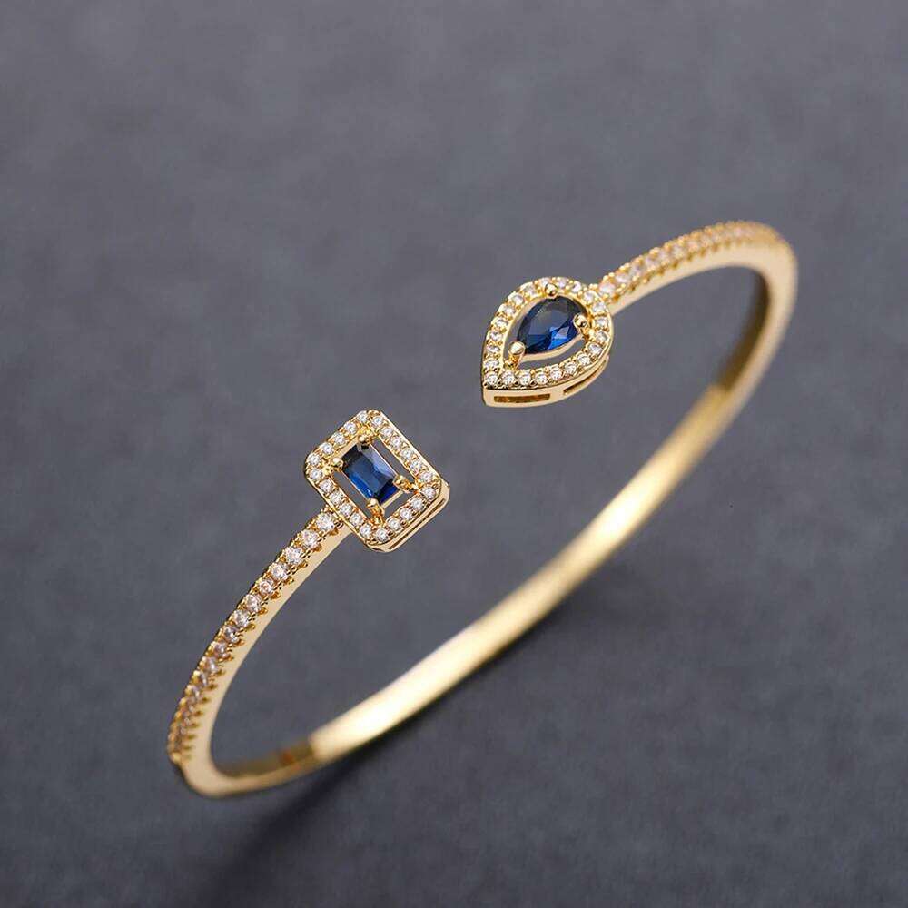 Huitan Newly Designed Women's Hand Bracelet Silver Color/Gold Color Luxury Cubic Zirconia Cuff Bangle Fashion Jewelry Wholesale XJ260303