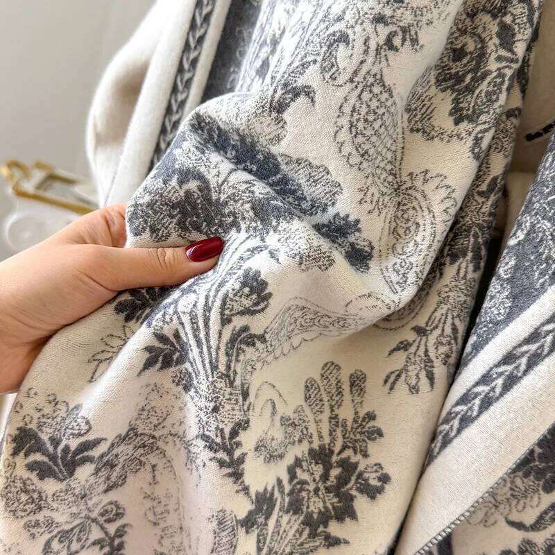 2026 Floral Jacquard Scarf, European Imitation Cashmere Thickened Shawl, Fashion Age-Reducing Winter Wrap XJ260304
