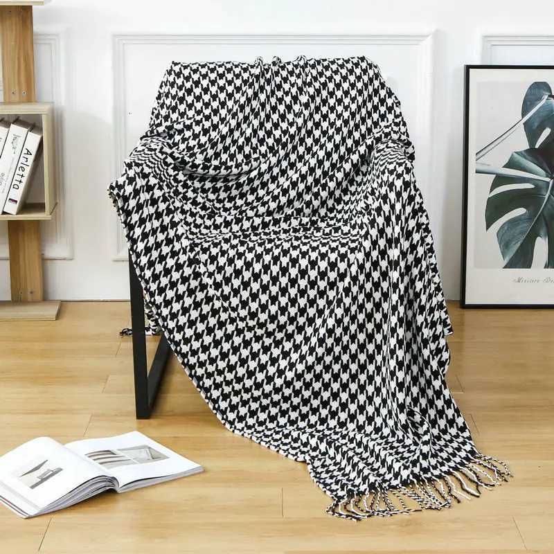 Houndstooth Knitted Blanket with Tassels Retro Shawl Air-conditioning Blanket Nap Blankets Sofa Throw BlanketsT260304