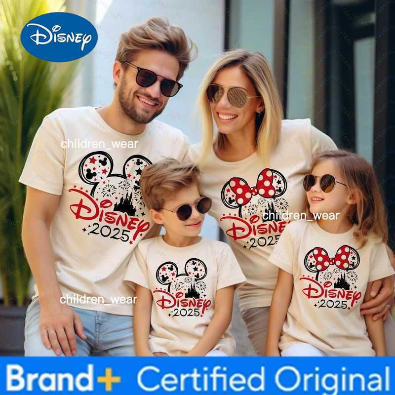 Disney Creative 2025 Pattern Printed Cotton T-shirt Summer Breathable Family T-shirt Clothing Harajuku Parents Children Clothing H260304