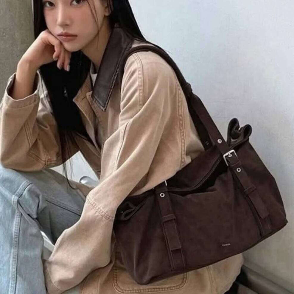 OLOEY Suede Large Capacity Commuter Tote Shoulder Handbag Underarm Bag Soft And Durable