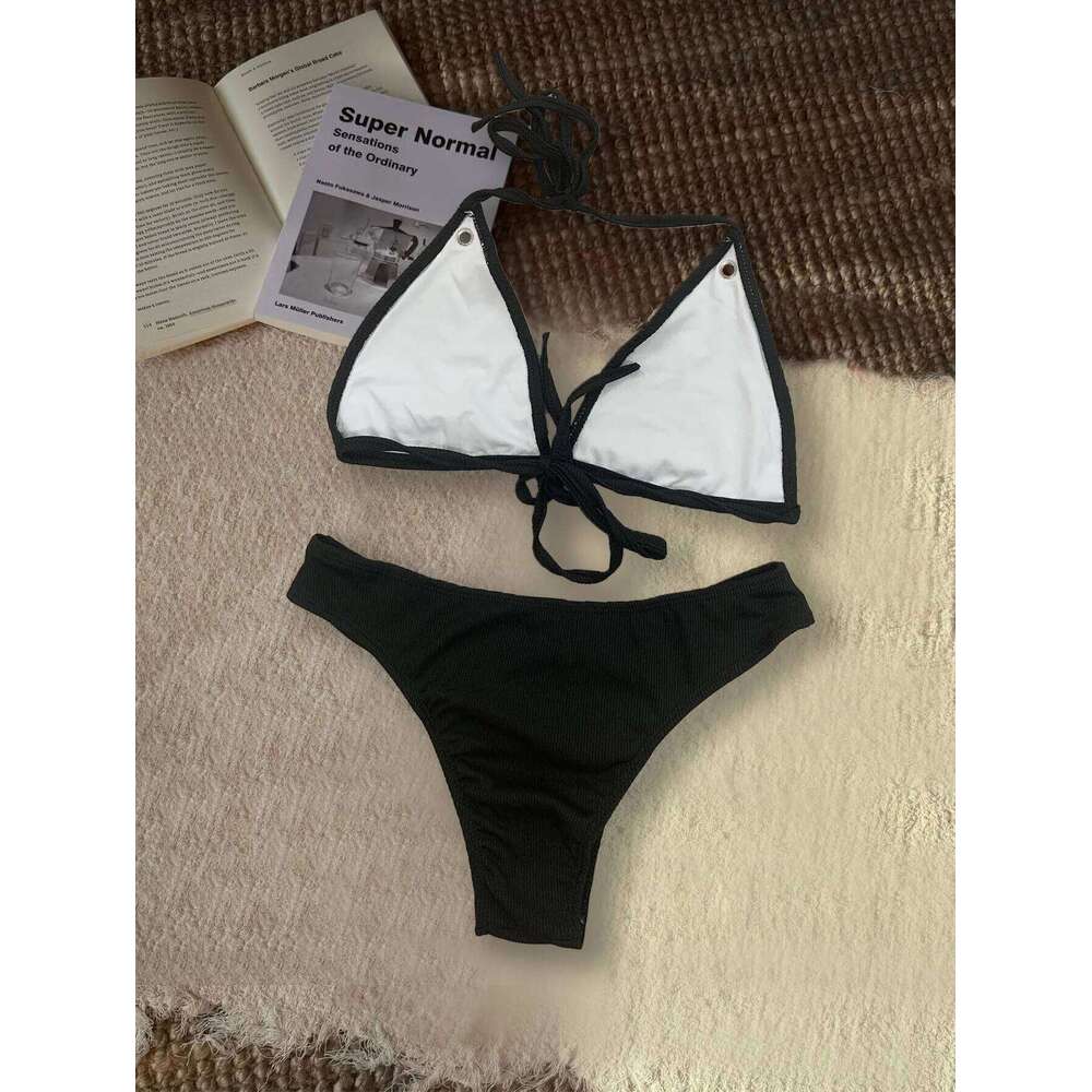 Euro American Summer Beachwear Sexy Girl Bikini With Fashionable Printed Neck Strap Detail Y260303