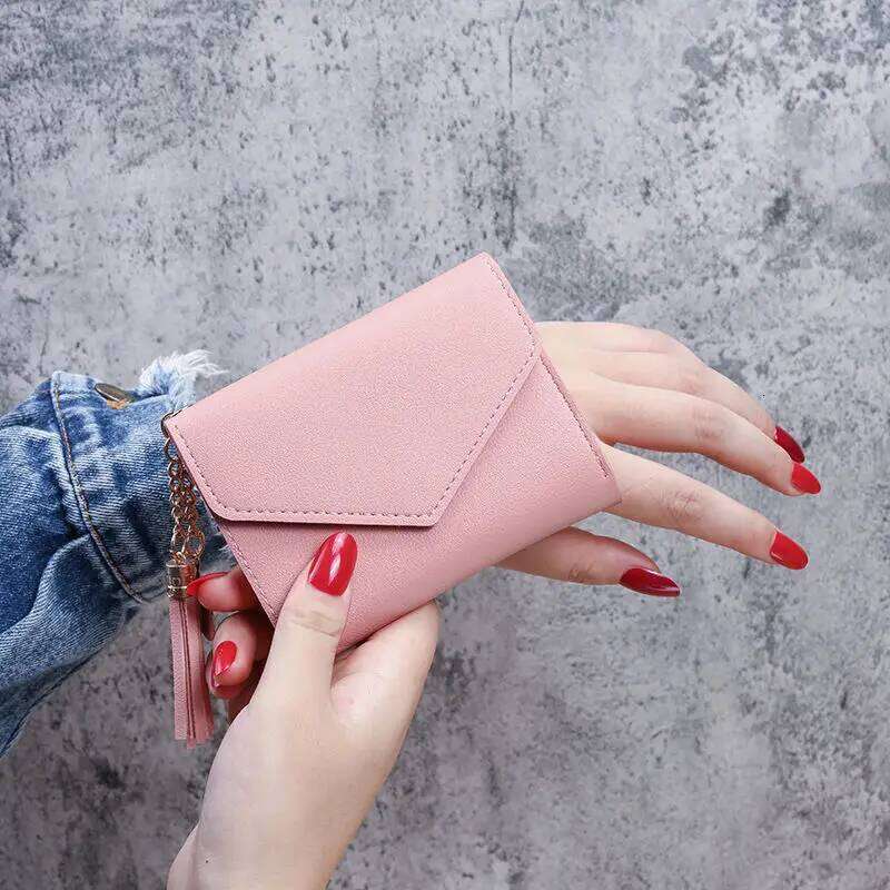 Fashion Ladies Card Holder Pouch Short Wallets PU Leather Women Luxury Tassels Hasp Small Wallet Trend Coin Purse C260304