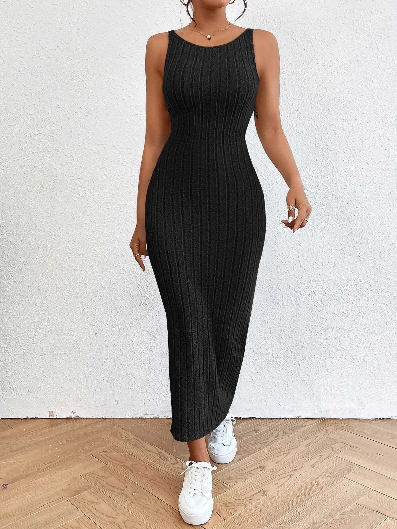 Solid Backless Tank DressSummer new sexy backless mid-length knitted sleeveless dress M260304