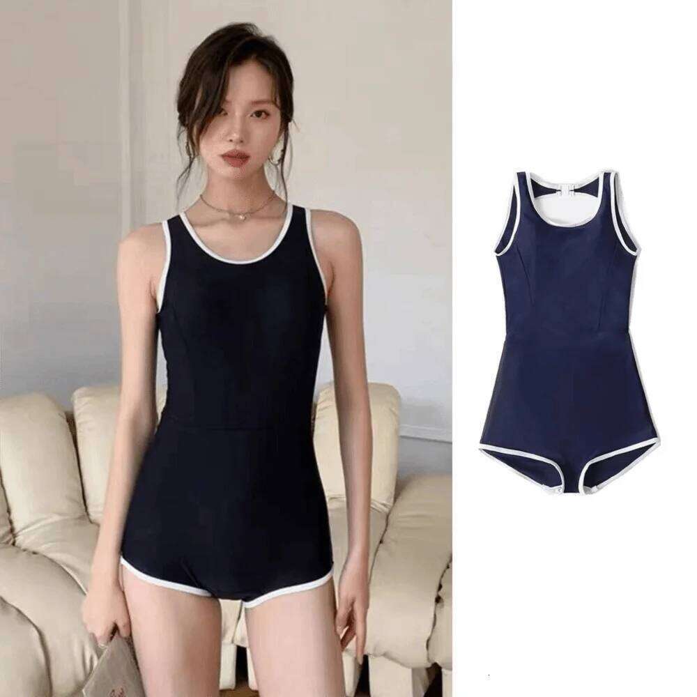 Bathing Suit Quick Drying Swimsuit Sexy Tight Women Bodysuit Sleeveless Female Beachwear School Y260303