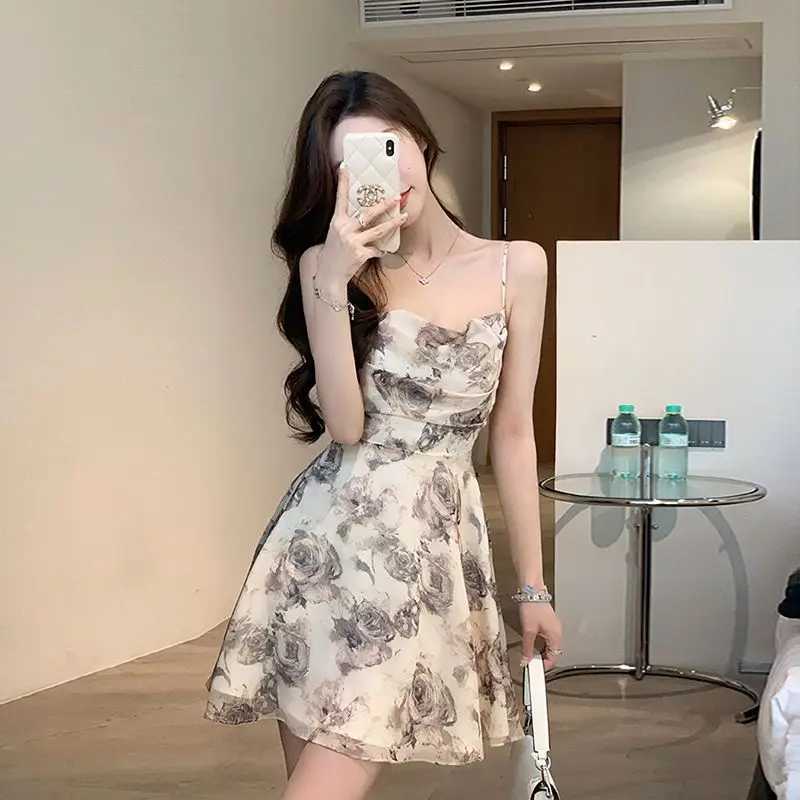Dresses Women Ink Printed Waist Hollow Out Backless French Temper Chic Sundress All-match Sweet Sexy Girls Streetwear Summer M260304