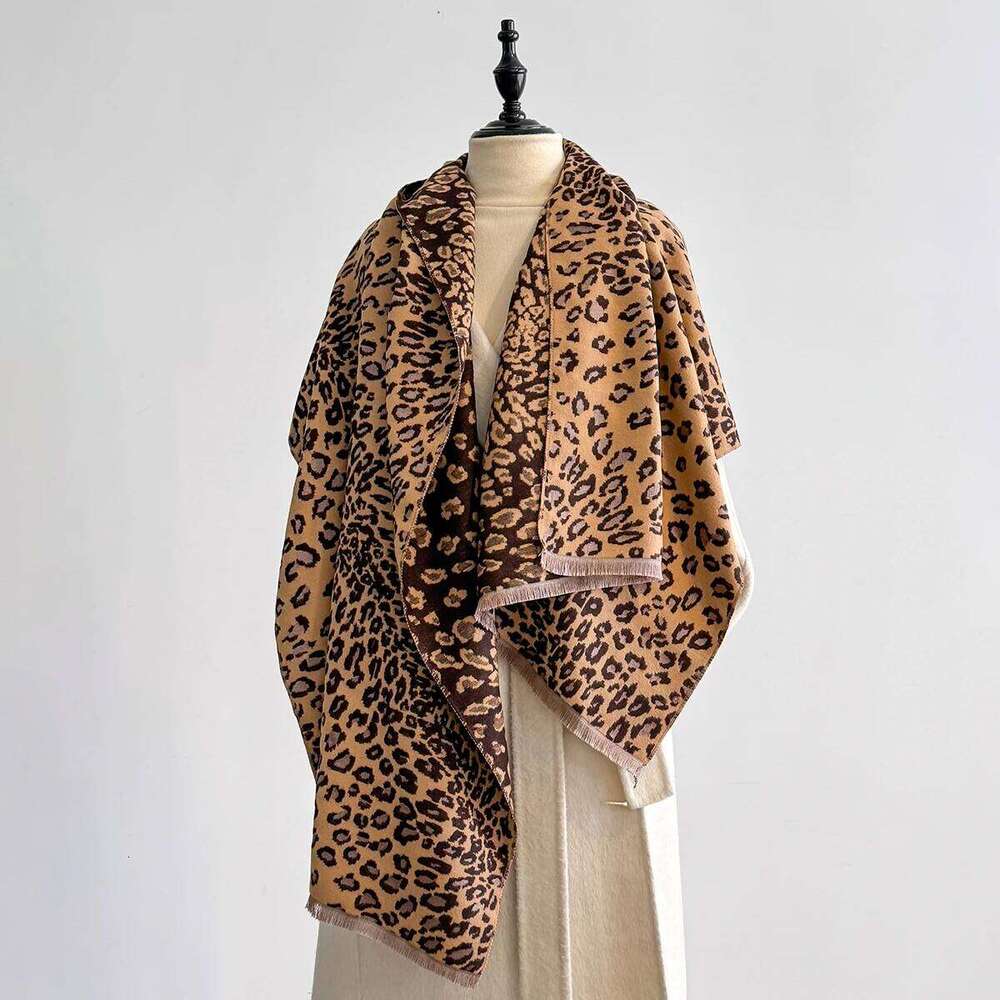 New Luxury Winter Leopard Two-Sided Cashmere Jacquard Scarves High Quality Women Thicken Wrap Shawl Ladies Wool Pashmina Scarf XJ260304