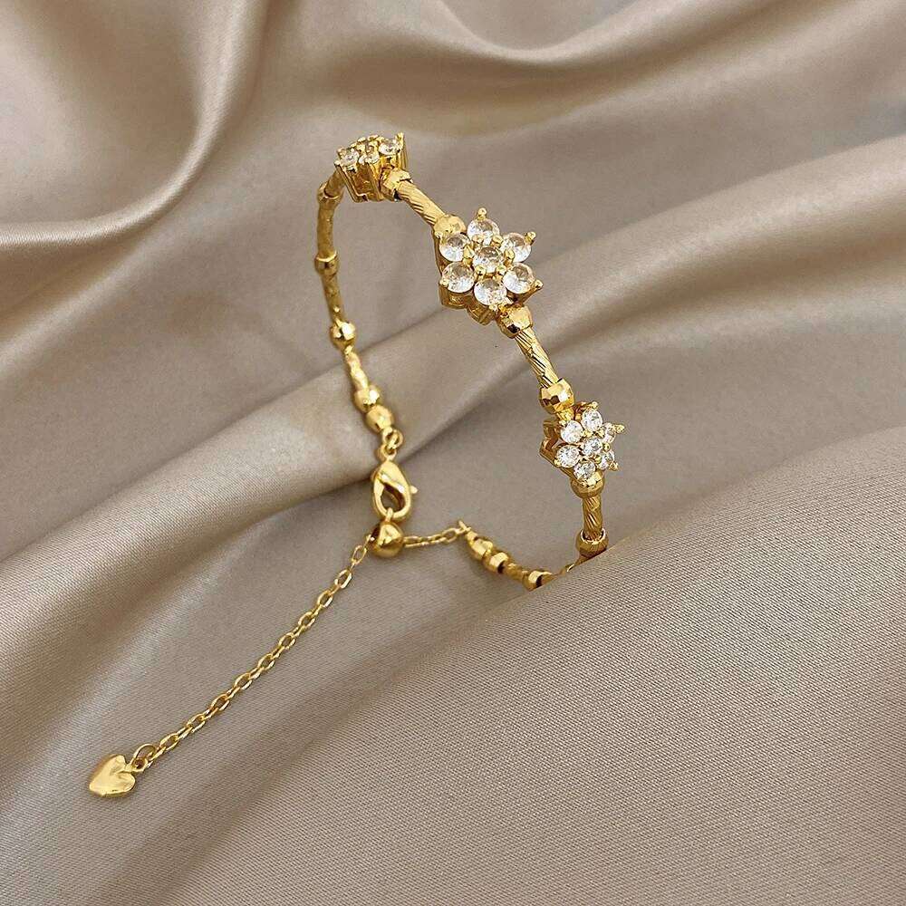Exquisite Zircon Flower Adjustable Bracelets for Women Elegant Gold Silver Color Copper Twisted Bracelet Party Jewelry Gifts XJ260303