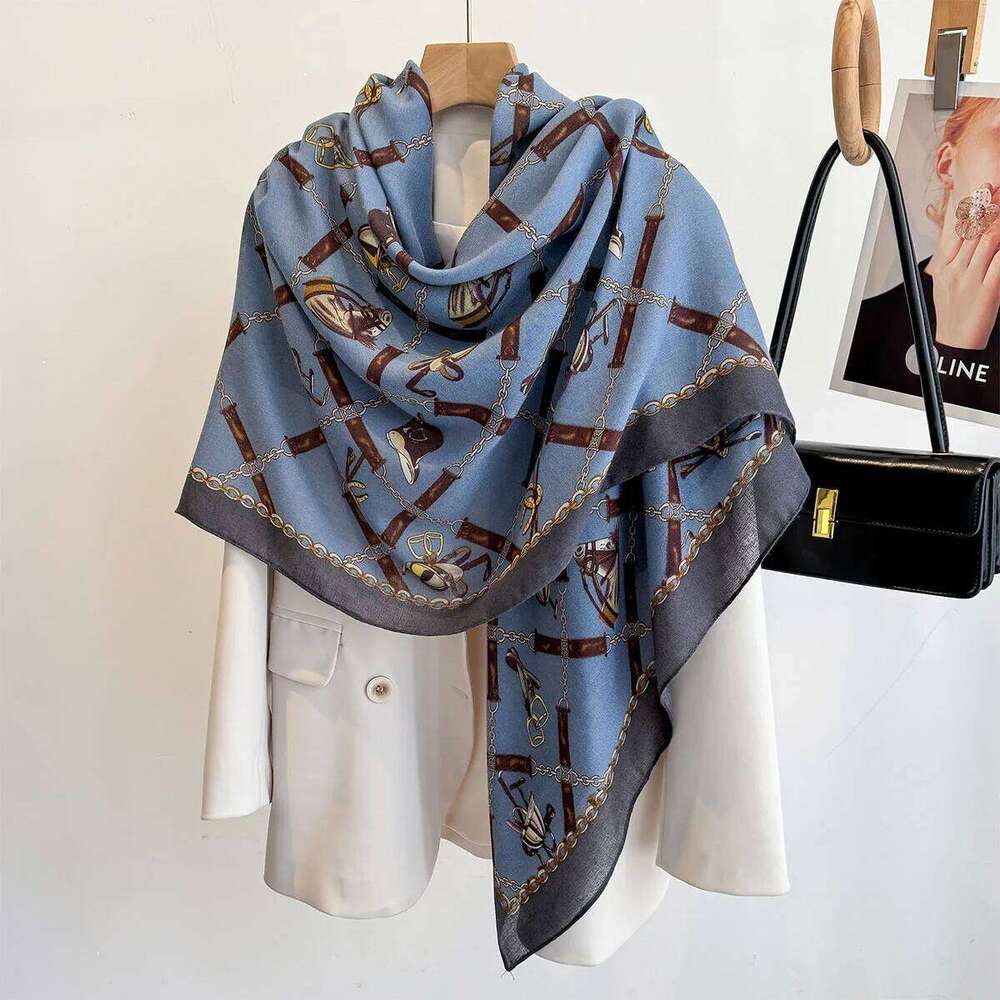 130*130cm Large Shawl Beach Wraps Women Luxury Printed Square Scarf Retro Scarves Bandanas Elegant Hijab XJ260304