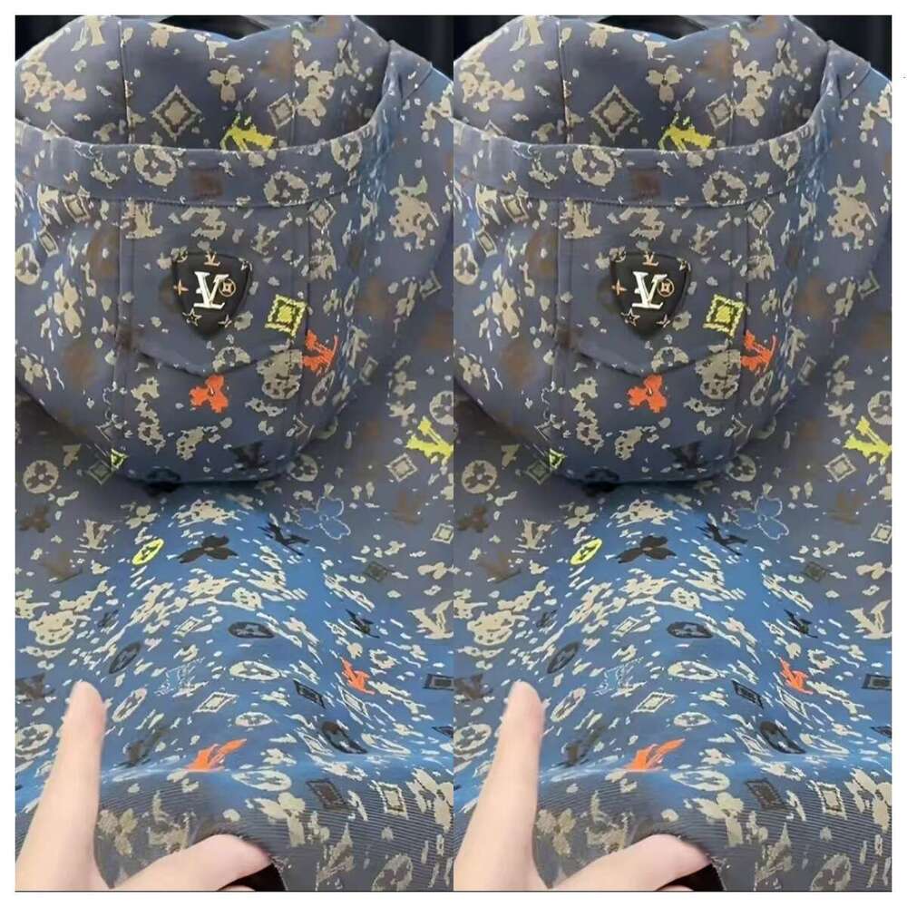 Unisex Autumn New Style Simple, Fashionable, Casual Printed Hooded Jacket With Subtle Patterns And A High-End Feel