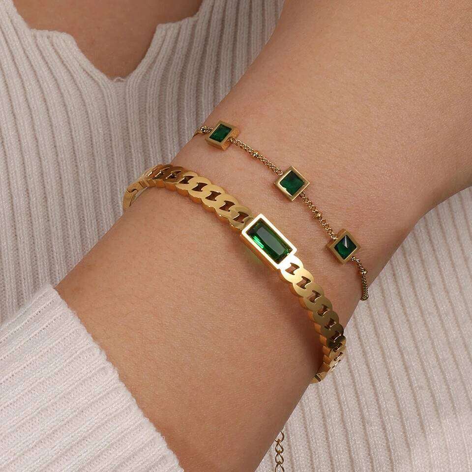 Fashionable High-end Emerald Stainless Steel Bracelets Suitable For Banquets, Parties, Travel Clothes And Jewelry XJ260303