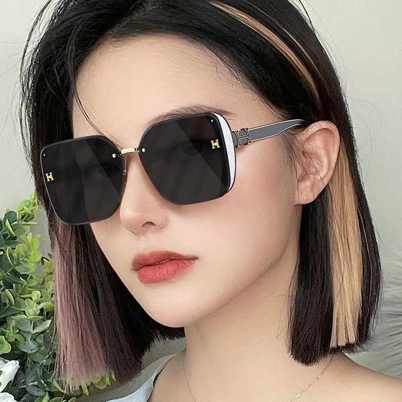 Designer Sunglasses New H-shaped Women's Sunglasses High End Luxury Brand Fashion Sunscreen Slimming Anti UV Fashion Sports Sunglasses Wholesale