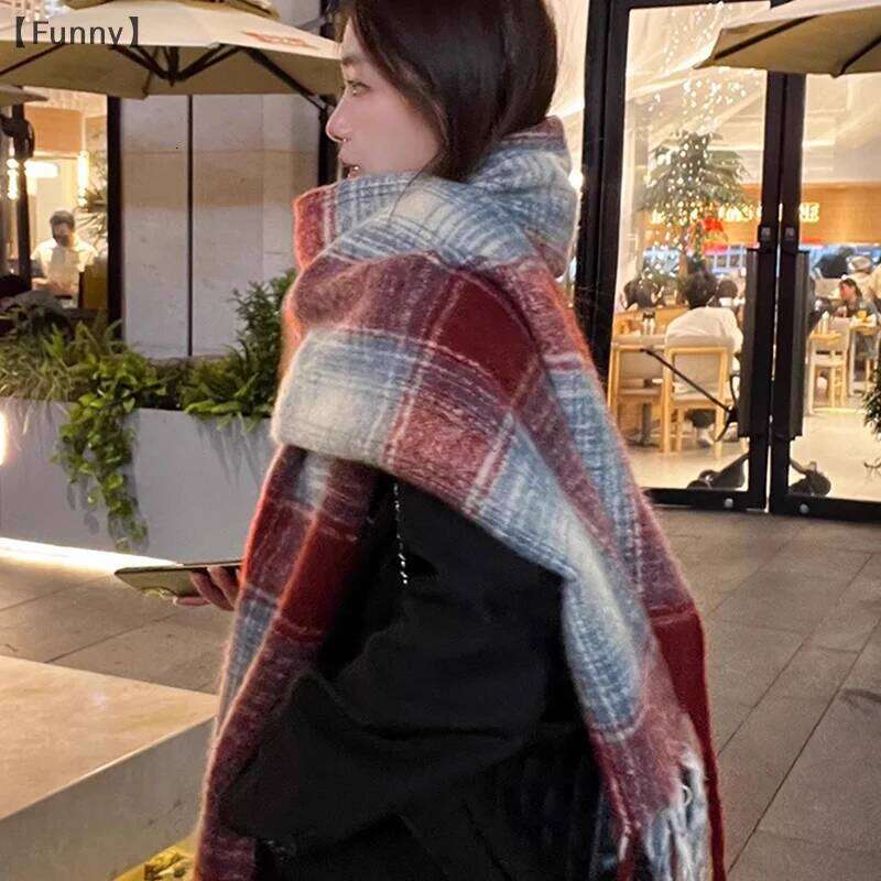 FunnyAutumn And Winter New Korean Plaid Women's Thick Atmosphere Warm Student Shawl Neck Scarf XJ260304