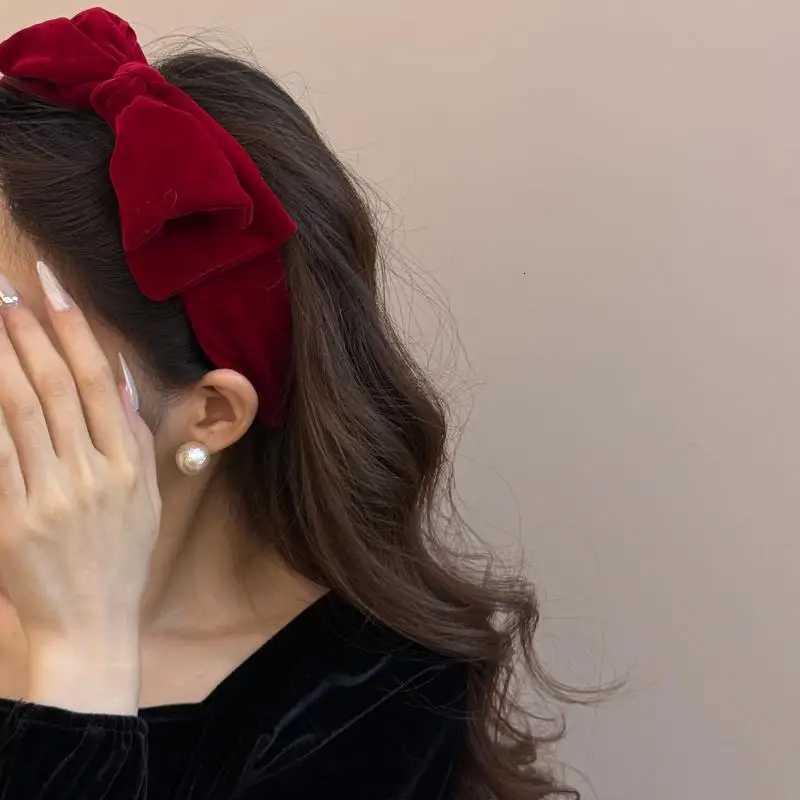 Red Black Velvet Wide Bow Headband For Girls Women Winter Hairband Fashion Temperament New Year Hair Accessories H260304 - view 4