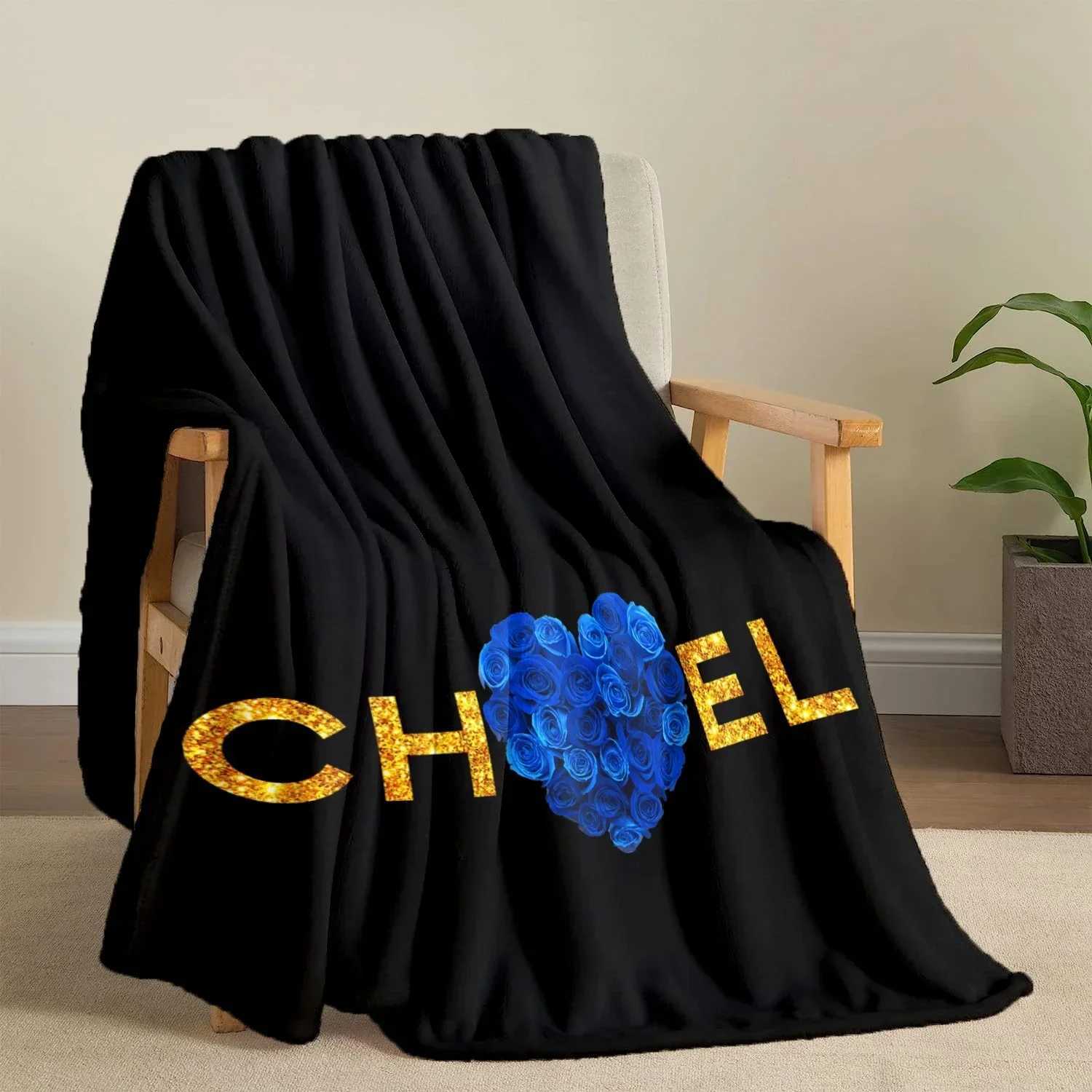 Luxury Flannel Blanket Soft Warm for Sofa Office Bed Travel CampingT260304