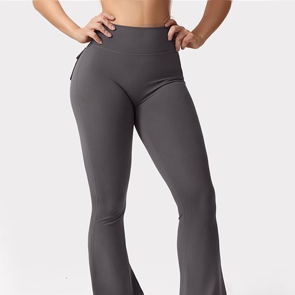 Super elastic faux nylon seamless sports fitness cargo pants for women slightly flared slim-fit leggings 240808
