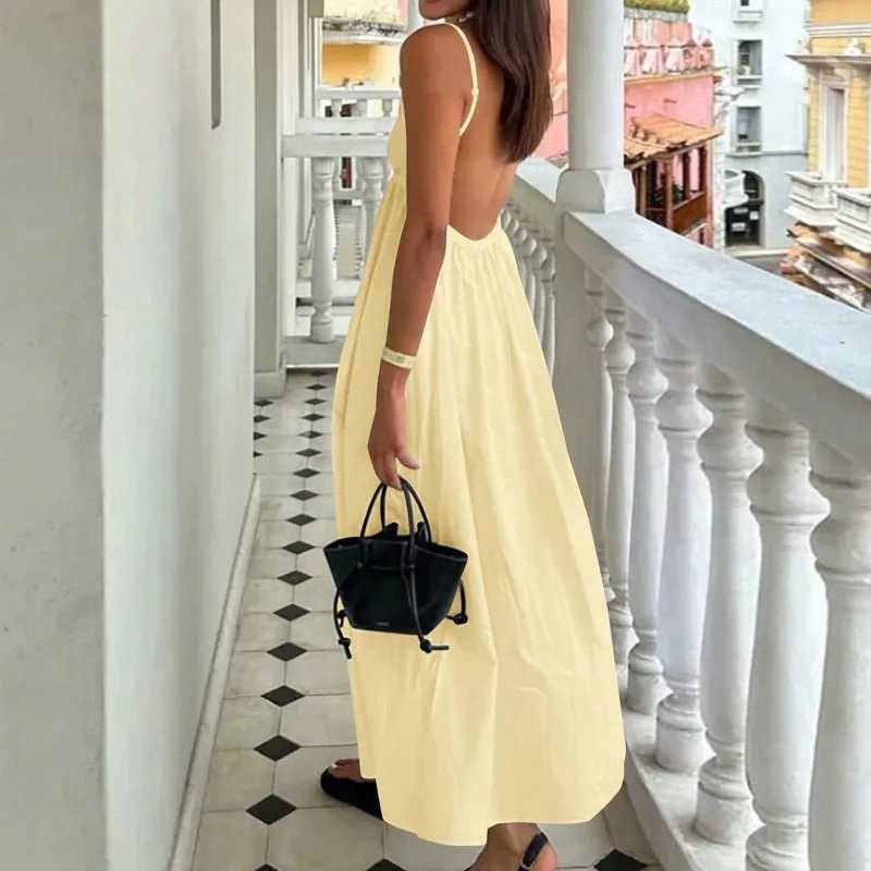 New Dresses 2025 Woman Fashion Summer Sexy Backless V-neck Skirt Holiday Solid Colours Top Clothing M260304