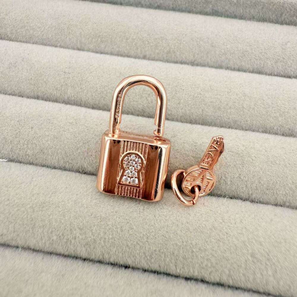 925 Silver Rose Color Shiny Heart Flowers Charm Love Lock Beads Dreamcatcher Charm fit 925 sterling silver bracelet Necklace DIY for women fashion jew