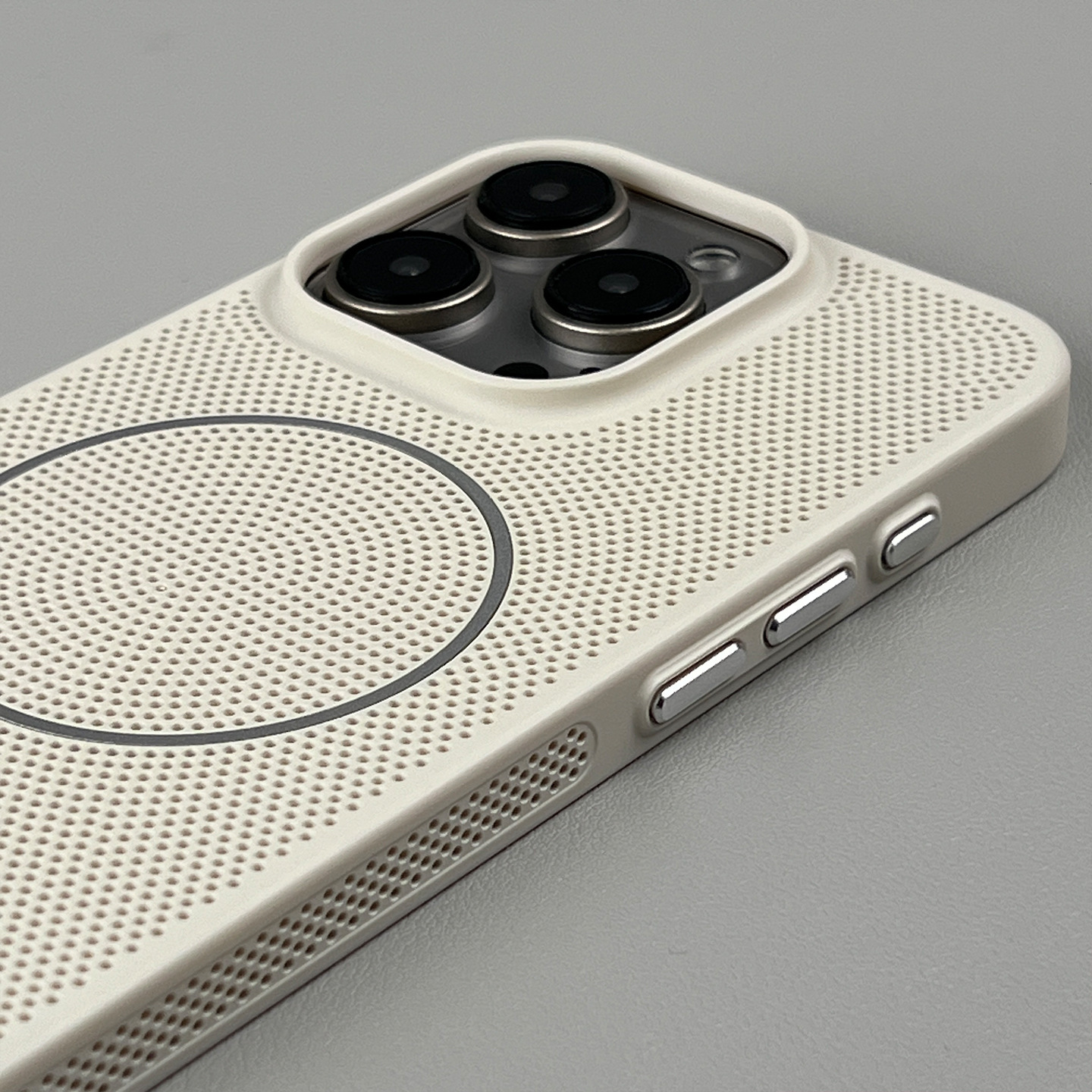 Suitable for iPhone 17 Pro Max Phone Breathable Heat Dissipation Mesh Case Fine Ring Magnetic Apple 16 Ultra-thin Shockproof 15