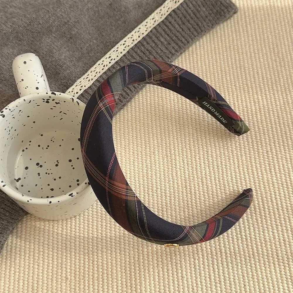 1 Autumn and winter college-style hair band for women fashionable and versatile high head band for pressing hair H260304 - view 4