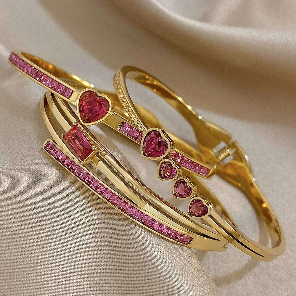 Flashbuy 3Pcs/Set 316L Stainless Steel Women's Bangles New Design Rose Red Love Heart Bracelets Waterproof Fashion Jewelry Gift XJ260303