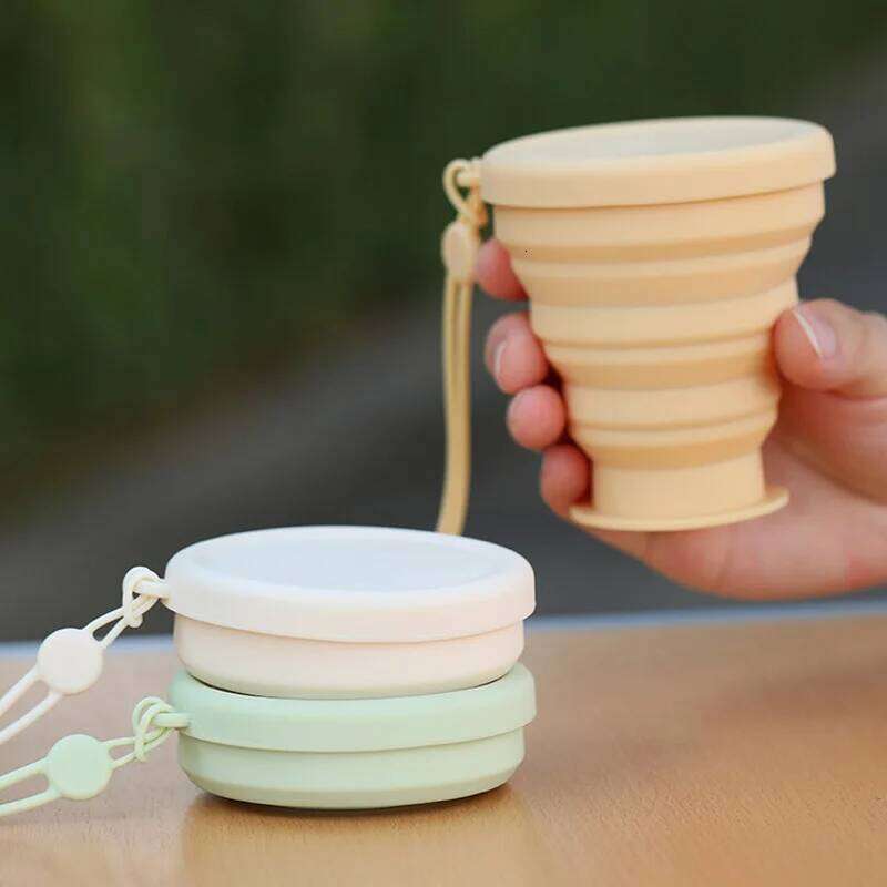 200ml Silicone Folding Water Cup Outdoor Heat Resistant Mug with Lid Reusable Portable Drinking Mugs for Travel Camping S260303 9ed