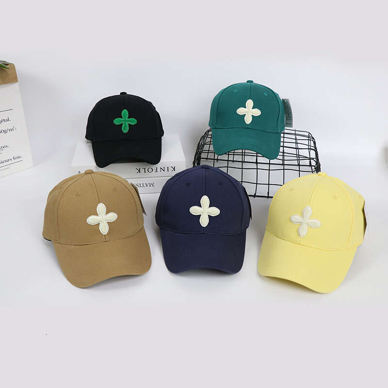Baseball Cap Casquette Luxe Four Leaf Clover Women 3D Embroidered Cotton Holiday Polo Cap Fashion Casual City Walks Coffee Dates Sun Protection Hat
