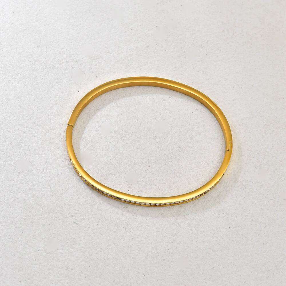 C03 stainless steel for girls, starry sky studded diamonds, exquisite ins style gold bracelet with full diamonds XJ260303