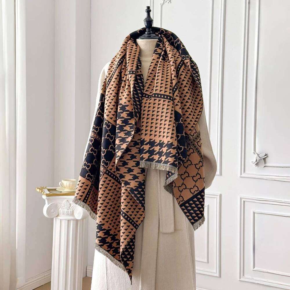 2025 Women's Luxury Cashmere Scarf Houndstooth Pattern Warm Pashmina Shawl Thick Cozy Blanket Wrap Foulard Winter Accessory XJ260304
