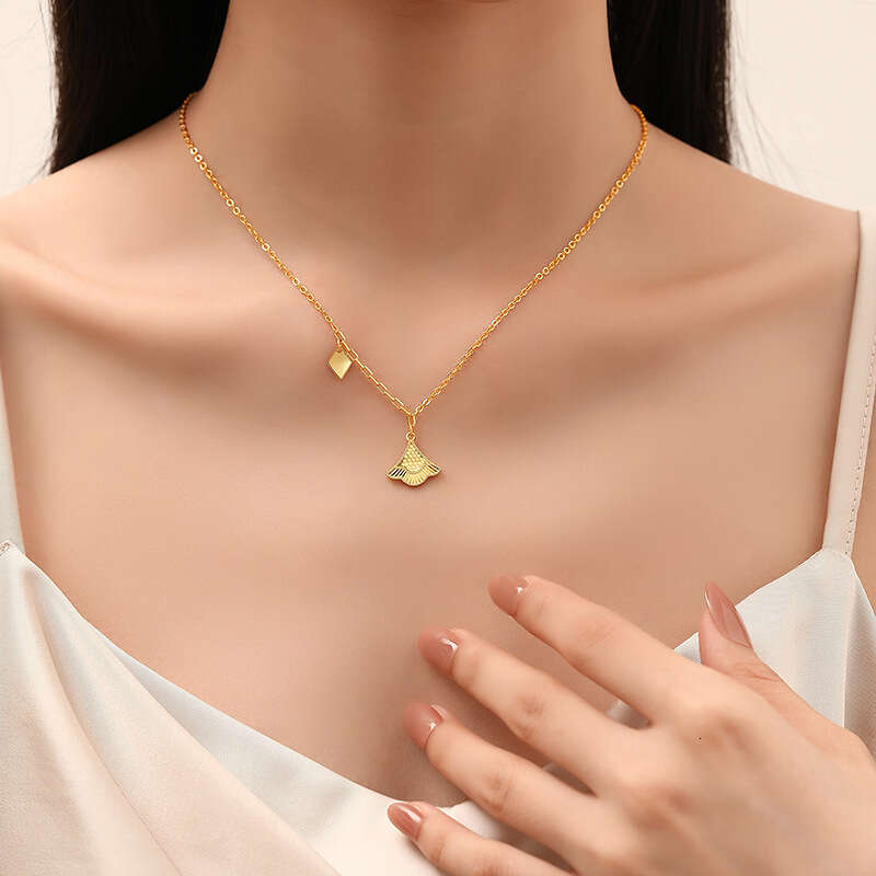 Sparkling Fan-shaped Necklace Jewelry Women Ins Niche Light Luxury Korean Style Commuter Collarbone Chain