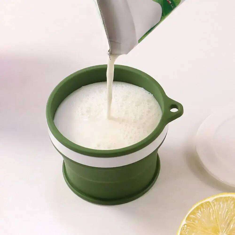 Portable Foldable Travel Mug with Carabiner Leak Proof Silicone Drinking Space Saving Reusable Retractable Camping Cup Water S260303