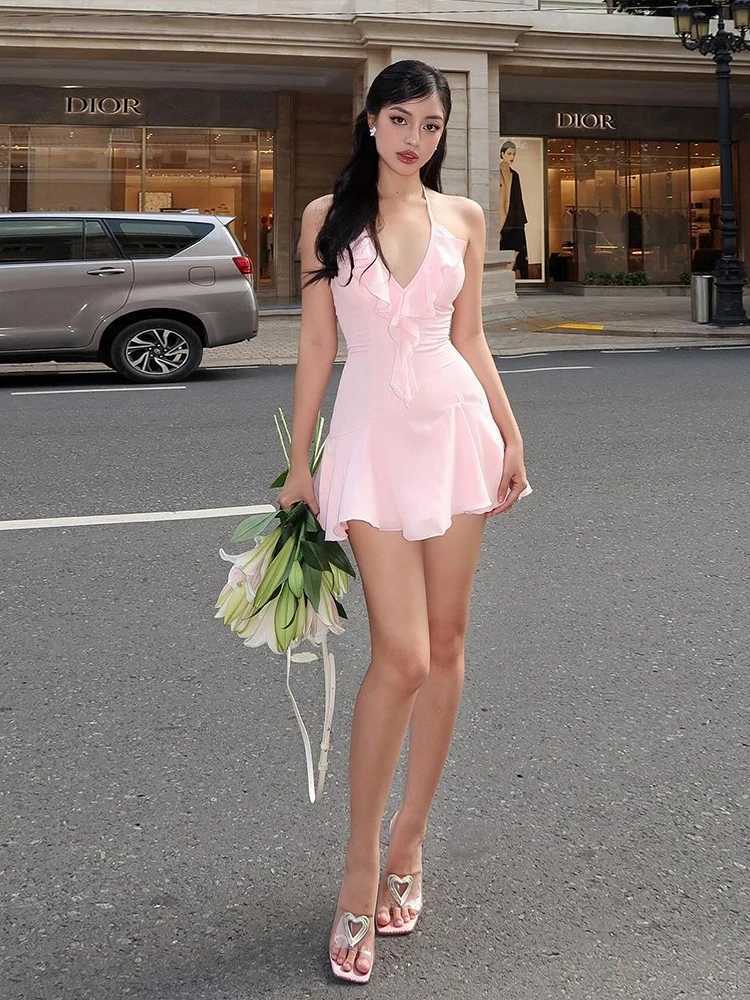 Nibber Halter Ruffles V-Neck Dress Women Backless Elegant Sexy Summer Fashion V-Neck Solid Birthday Party Clubwear Mini Bodycon M260304