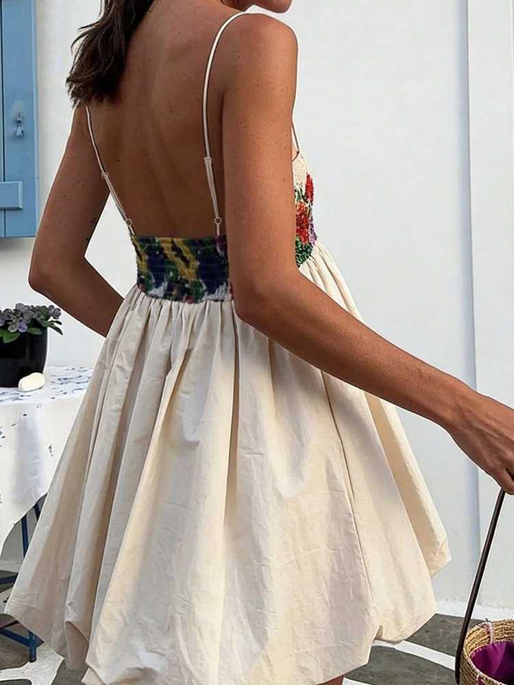 Summer New Off Shoulder High Waist Party Dress Elegant New Sleeveless Slim Swing Dress Fashion Halter Printed Ruffles Mini Dress M260304