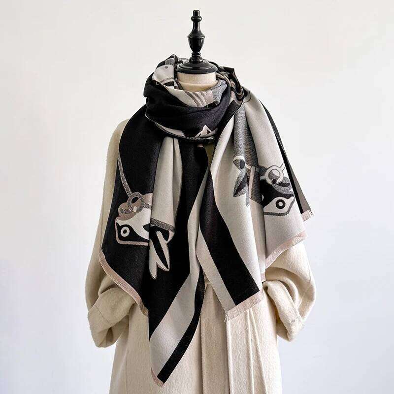 Elegant Floral Jacquard Imitation Cashmere Soft Warm Versatile Shawl Coldproof Windproof Blanket Scarf for Autumn Winter XJ260304