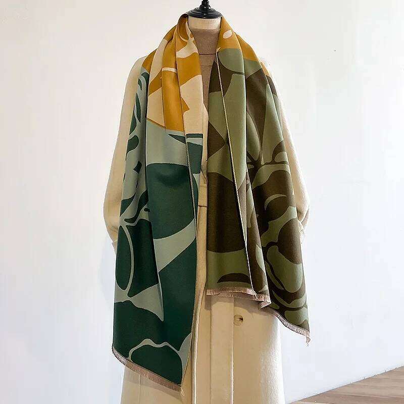 Latest Autumn Winter Luxury Camellia Design Scarf Imitation Cashmere Soft Warm Fringe Pashmina Shawl Bufanda Echarpe Poncho 2024 XJ260304