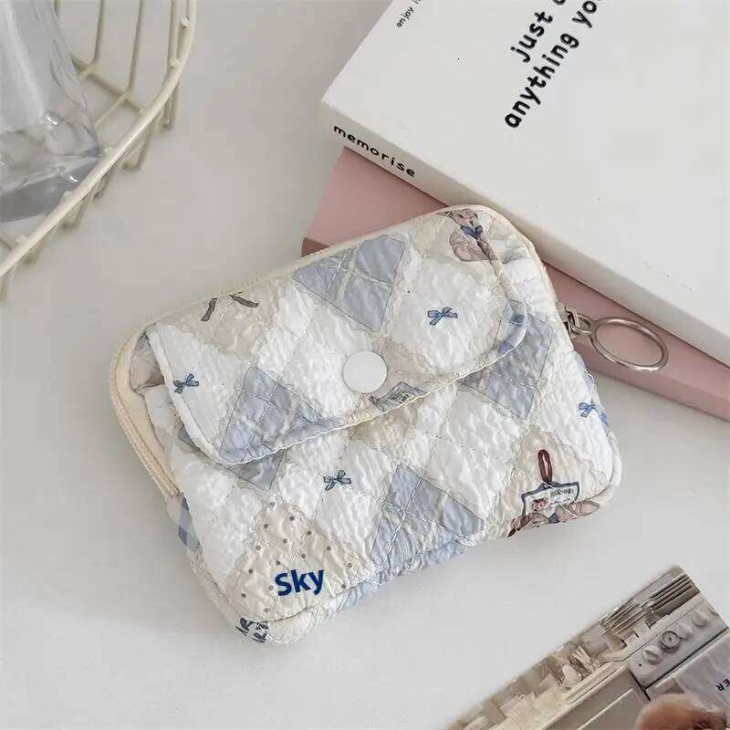 Sweet Cute Women's Cosmetic Purse Headphone Travel ID Coin And Key Multifunctional Storage Bag Girl Gift C260304