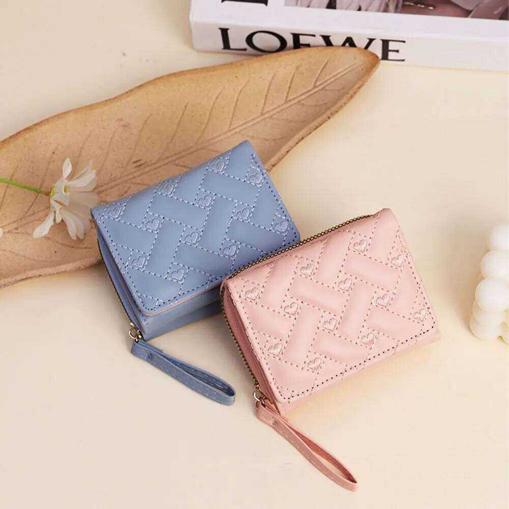 1Pc Fashion Embroidered Heart-Shaped Short Wallet, Heart Pattern Stitch Detail Coin Purse, Daily PU Leather Zipper Small Wallet C260304