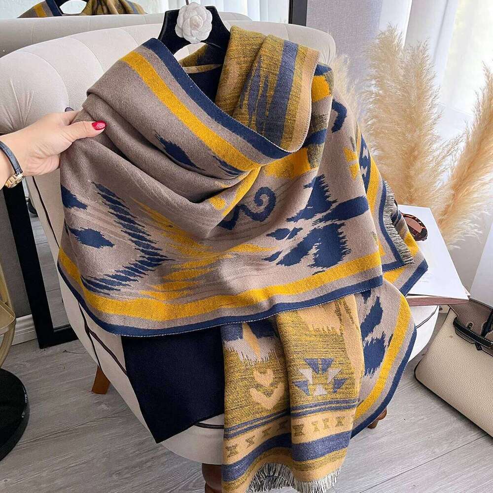 2025 New Women Brand National Style Scarf Luxury Autumn Winter Warm Shawls Print Scarve Pashmina Mujer Femme Foulard Bufanda XJ260304