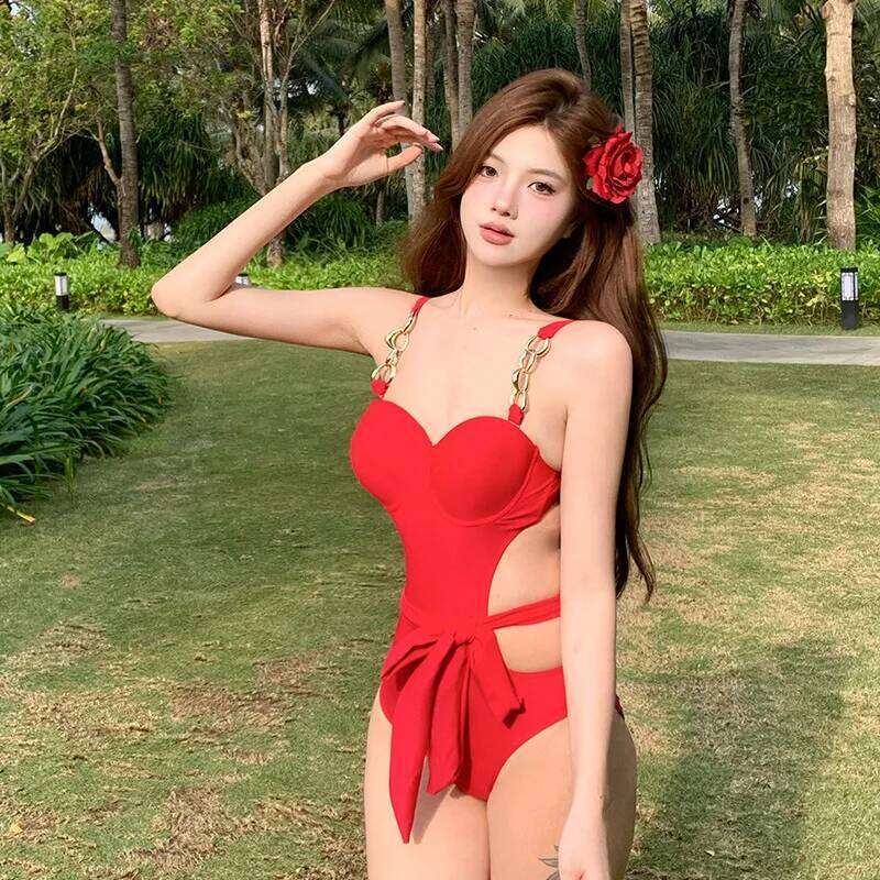 New Red One-Piece Bikini Swimsuit For Women In Summer Swimming Suit Sports Sexy Swimwear Push Up Bath Outlet Beachwear Polyester Y260303