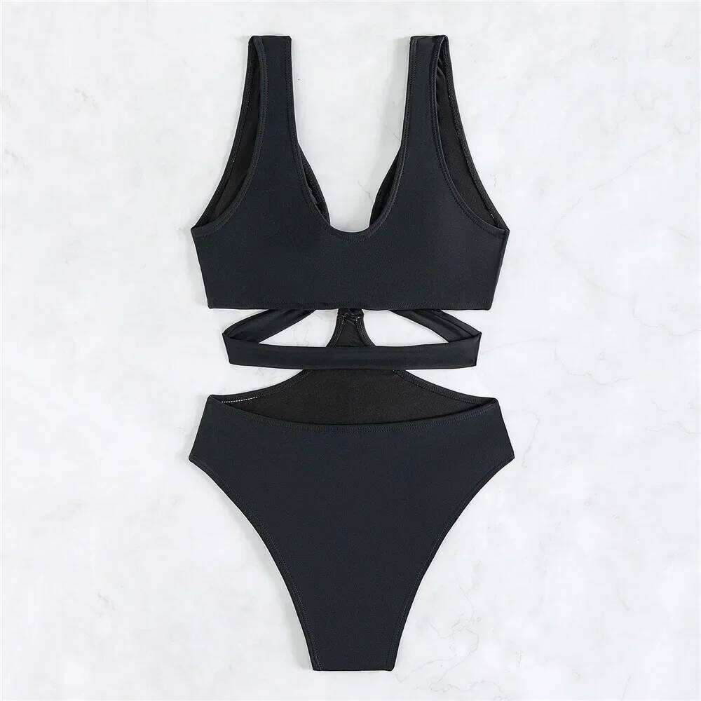 Black Bandage Hollow Out Swimwear One Piece Swimsuit Women Push Up Metal Ring Linked Monokini Bathing Suit Swimming Wear 2025 Y260303