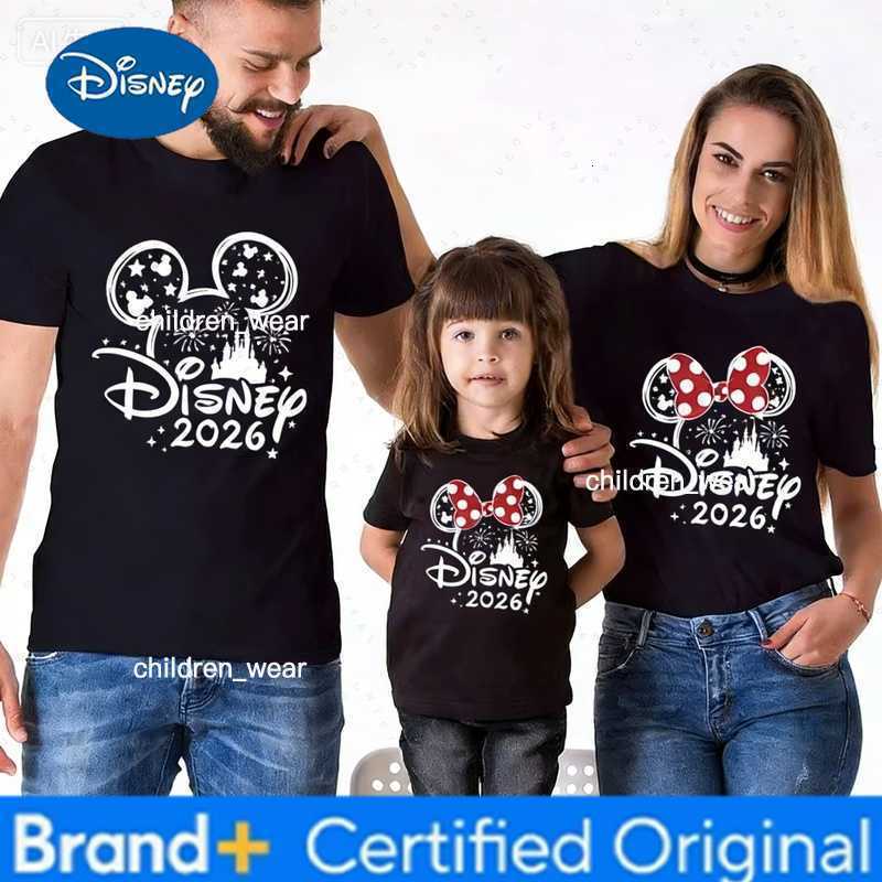 Disney 2026 Trip Mickey Minnie Mouse Family Match T-Shirt Cotton Dad Mom Bro Sis T Shirt Matching ful Gift Parent-Child Tee H260304