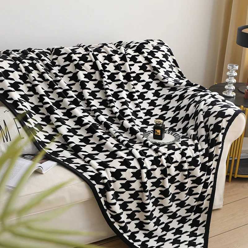 Houndstooth Plaid Blankets Soft Cotton Milk velvet Throw Blanket Office air conditioning nap blanket sofa cover Quilt Home DecorT260304